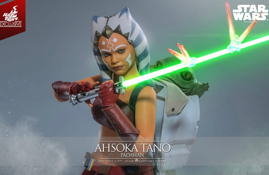 Hot Toys Star Wars: The Clone Wars - 1/6th scale Ahsoka Tano (Padawan) Collectible Figure (Hot Toys Exclusive)