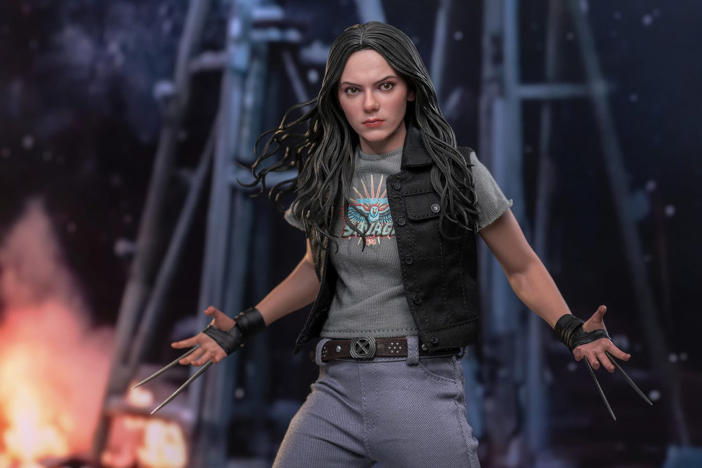 Hot Toys MMS781 Deadpool & Wolverine - 1/6th scale X-23 Collectible Figure