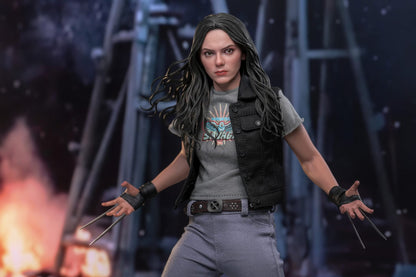 Hot Toys MMS781 Deadpool & Wolverine - 1/6th scale X-23 Collectible Figure