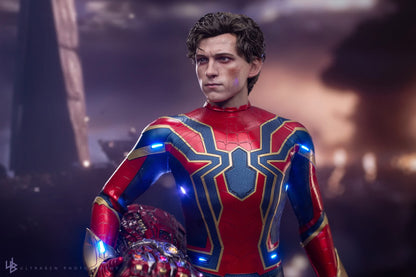Hot Toys MMS762AE Avengers: Endgame - 1/6th scale Iron Spider Collectible Figure (Artisan Edition) (Hot Toys Exclusive)