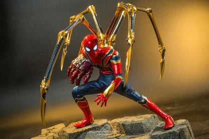 Hot Toys MMS762AE Avengers: Endgame - 1/6th scale Iron Spider Collectible Figure (Artisan Edition) (Hot Toys Exclusive)
