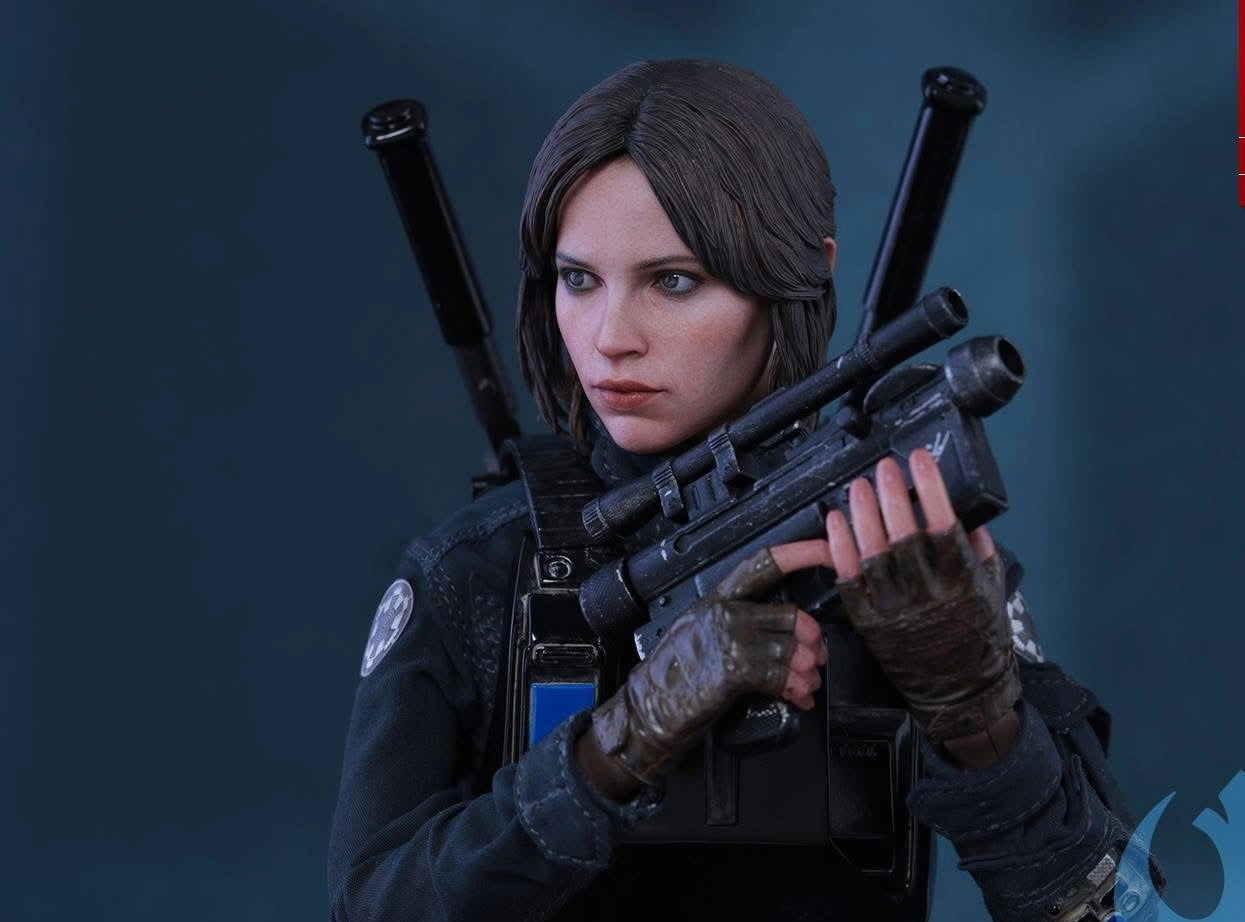 Hot Toys MMS419 Rogue One: A Star Wars Story - 1/6th scale Jyn Erso (Imperial Disguise Version) Collectible Figure (Hot Toys Exclusive)
