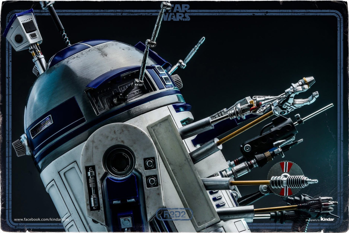 Hot Toys MMS511 Star Wars - 1/6th scale R2-D2 Deluxe Version Collectible Figure