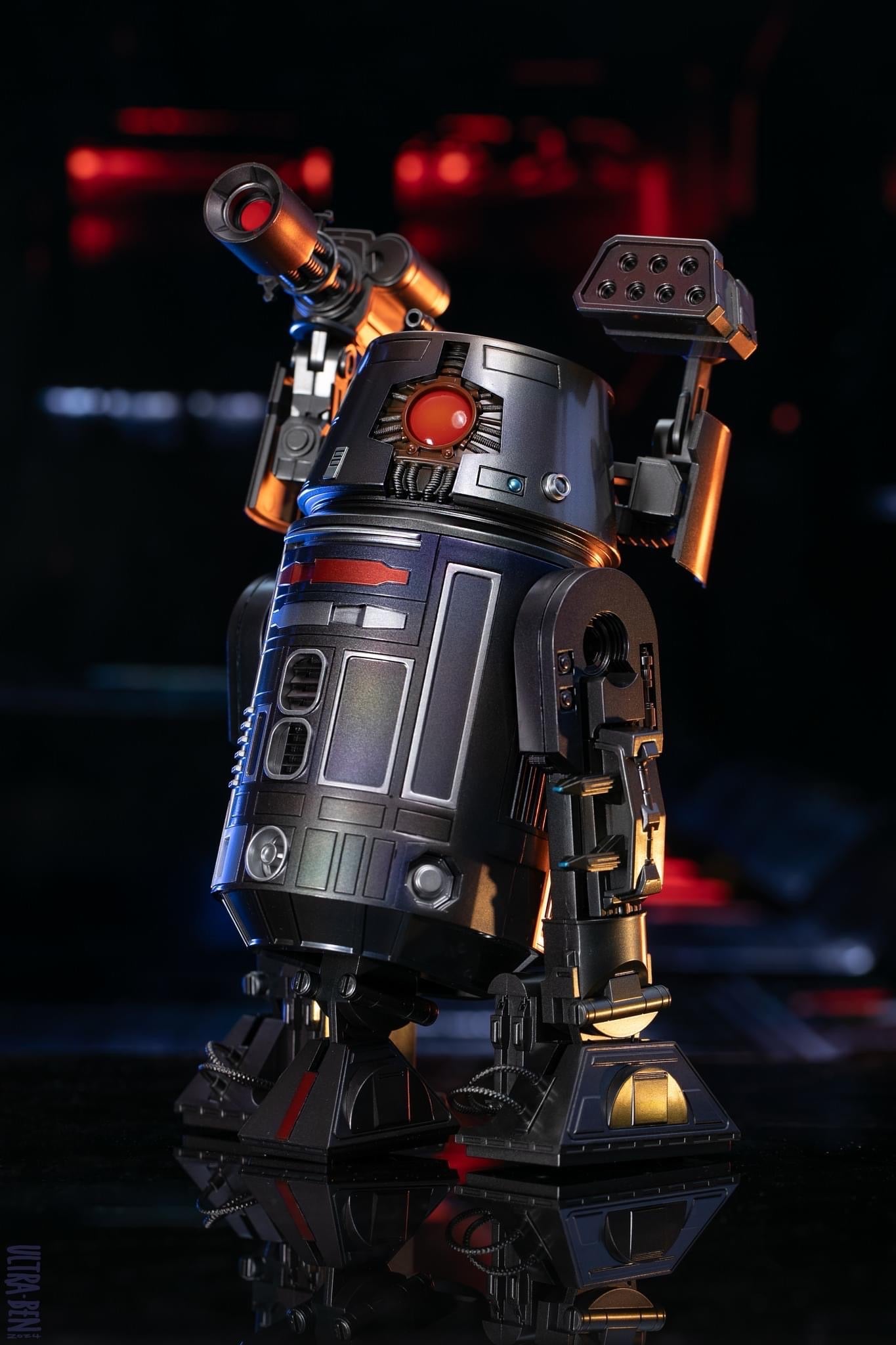 Hot Toys CMS017 Star Wars - 1/6th scale BT-1 Collectible Figure