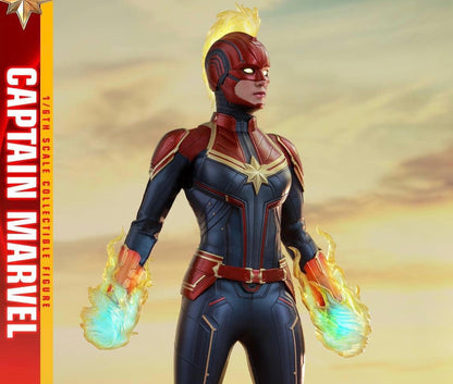 Hot Toys MMS522 Captain Marvel - 1/6th scale Captain Marvel (Deluxe Version) Collectible Figure