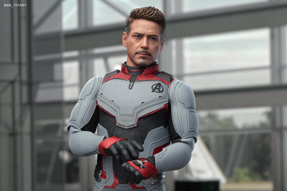 Hot Toys MMS537 Avengers: Endgame - 1/6th scale Tony Stark (Team Suit) Collectible Figure