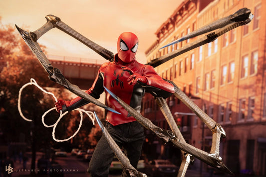Hot Toys VGM71 Marvel's Spider-Man 2 - 1/6th scale Peter Parker (Last Stand Suit) Collectible Figure (Hot Toys Exclusive)