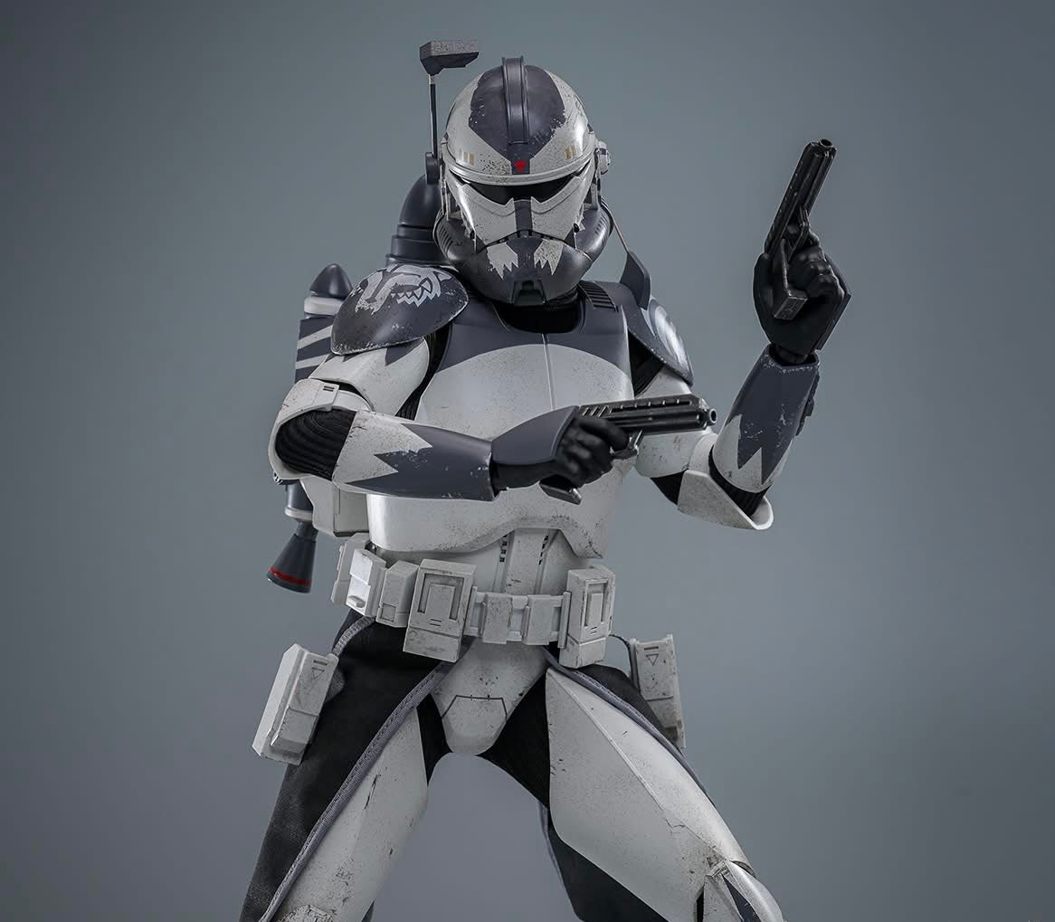 Pre-Order Hot Toys TMS141 Star Wars: The Clone Wars - 1/6th scale Clone Commander Wolffe Collectible Figure