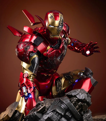 Hot Toys QS025 Hot Toys  Iron Man 2 - Iron Man Mark VI 1/4 Quarter Scale Collectible Figure