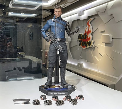 Hot Toys TMS039 The Falcon and the Winter Soldier - 1/6th scale Winter Soldier Collectible Figure