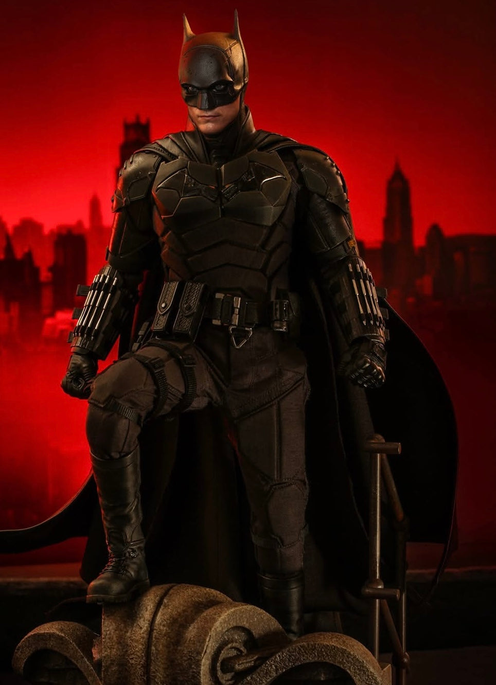 Hot Toys MMS639 The Batman - 1/6th scale Batman Collectible Figure (Deluxe Version)