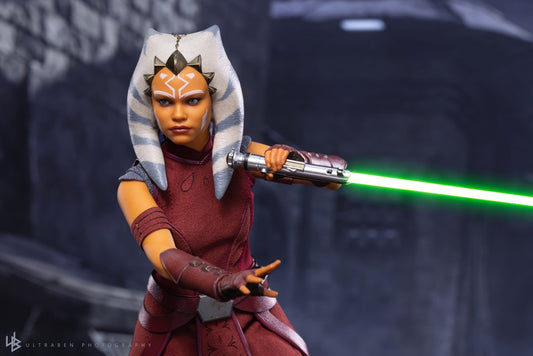 Hot Toys TMS123 Hot Toys Star Wars Ahsoka Tano - Padawan 1/6 Scale Collectible Figure