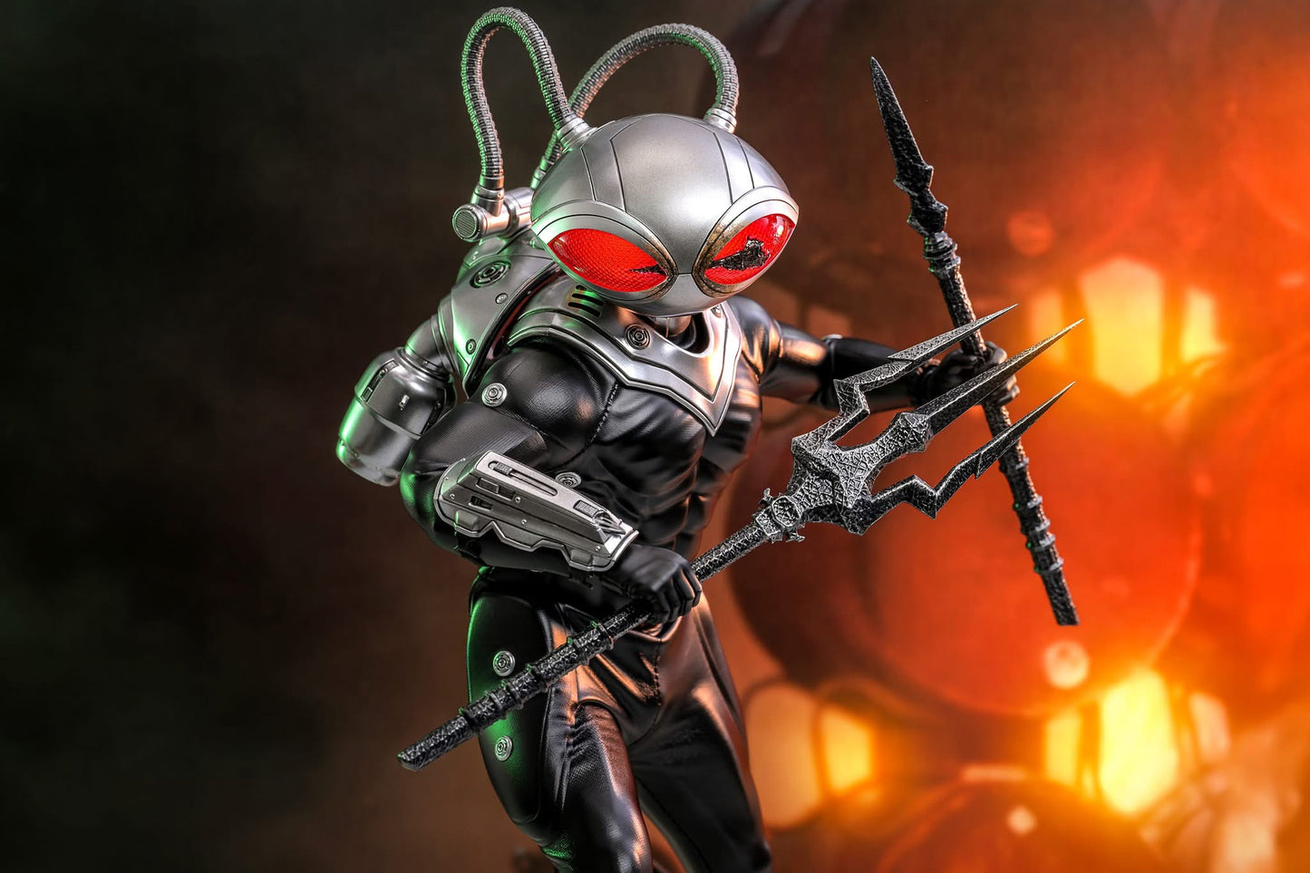 Hot Toys MMS739 Hot Toys  Aquaman 2 - Black Manta 1/6 Scale Collectible Figure