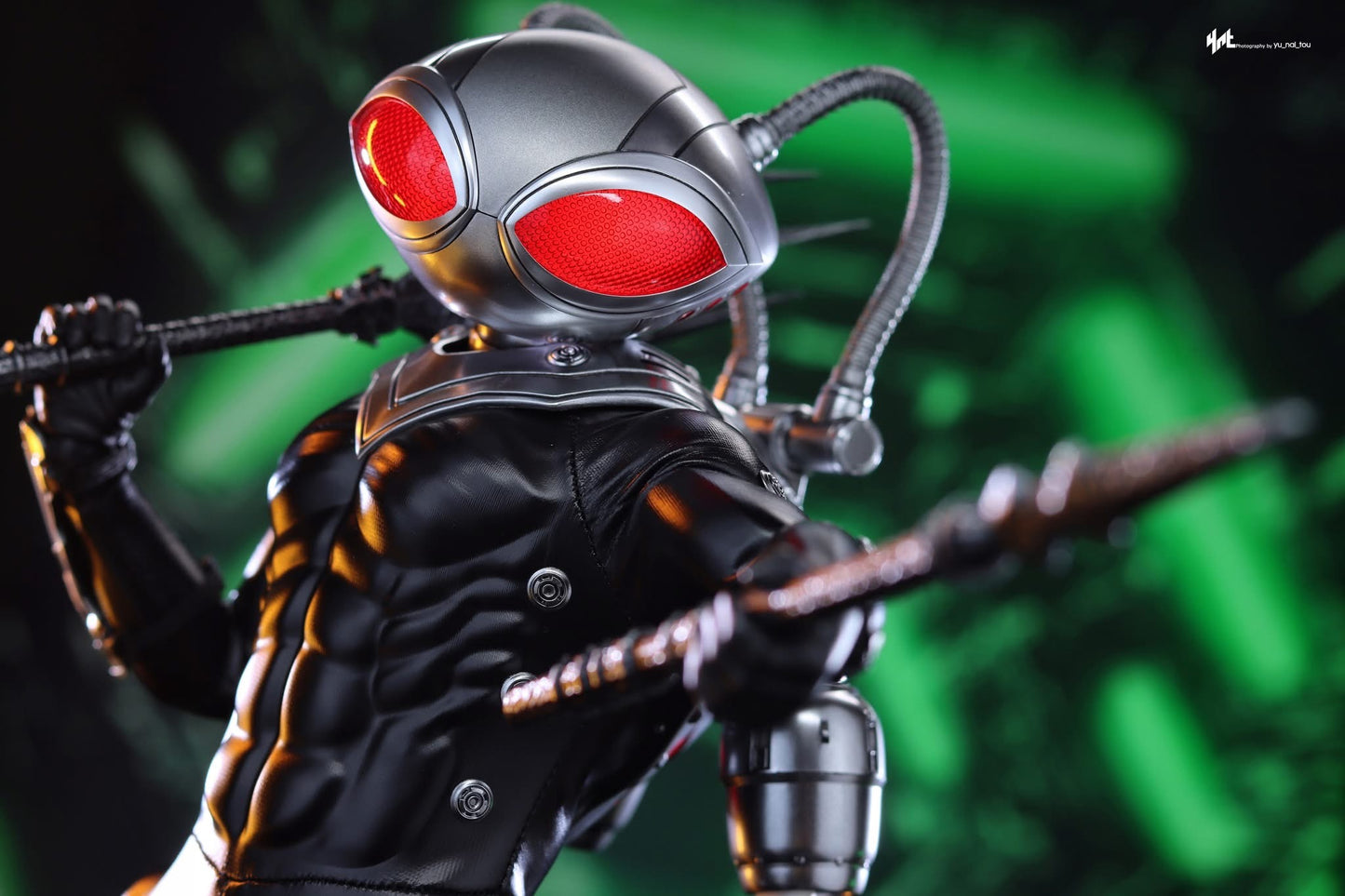 Hot Toys MMS739 Hot Toys  Aquaman 2 - Black Manta 1/6 Scale Collectible Figure