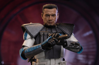Hot Toys TMS132 Star Wars: The Clone Wars - 1/6th scale Arc Trooper Fives Collectible Figure