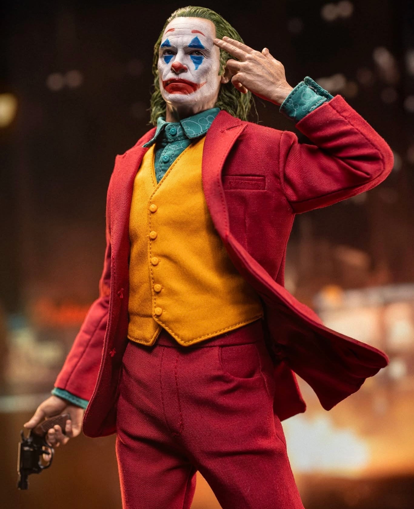 Hot Toys DX43AE Joker - 1/6th scale The Joker Collectible Figure (Artisan Edition) Hot Toys Exclusive