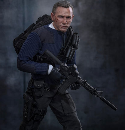 Hot Toys MMS804 No Time To Die - 1/6th scale James Bond (Commando Outfit) Collectible Figure