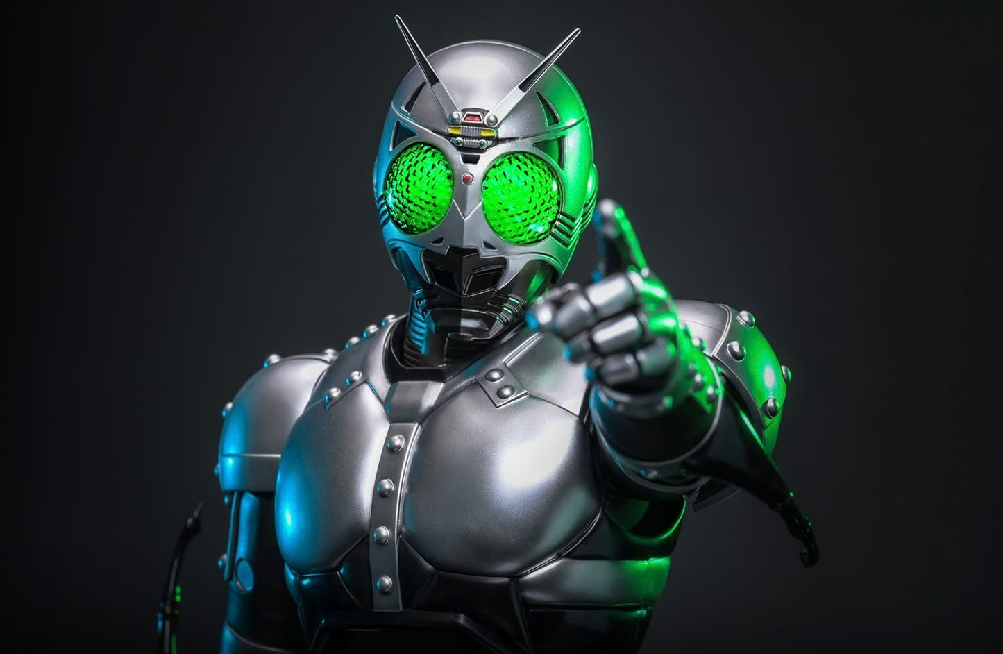 Pre-Order Hot Toys TMS159 Kamen Rider Black - 1/6th scale Shadow Moon Collectible Figure