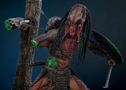 Pre-Order Hot Toys TMS173 Prey - 1/6th scale Feral Predator (Battle Damaged Version) Collectible Figure