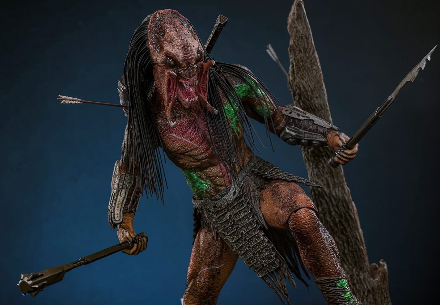 Pre-Order Hot Toys TMS173 Prey - 1/6th scale Feral Predator (Battle Damaged Version) Collectible Figure