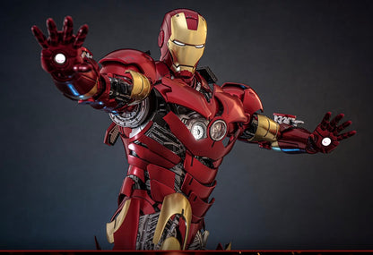 Pre-Order Hot Toys MMS825D72B Iron Man - 1/6th scale Iron Man Mark III (Armor Suit Up Version) Collectible Figure (Special Edition)