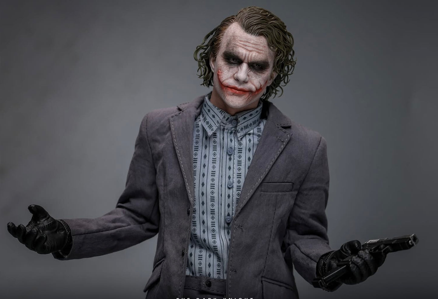 Pre-Order Hot Toys DX50B The Dark Knight Trilogy - 1/6th scale The Joker (Bank Robber Version) Collectible Figure (Special Edition)