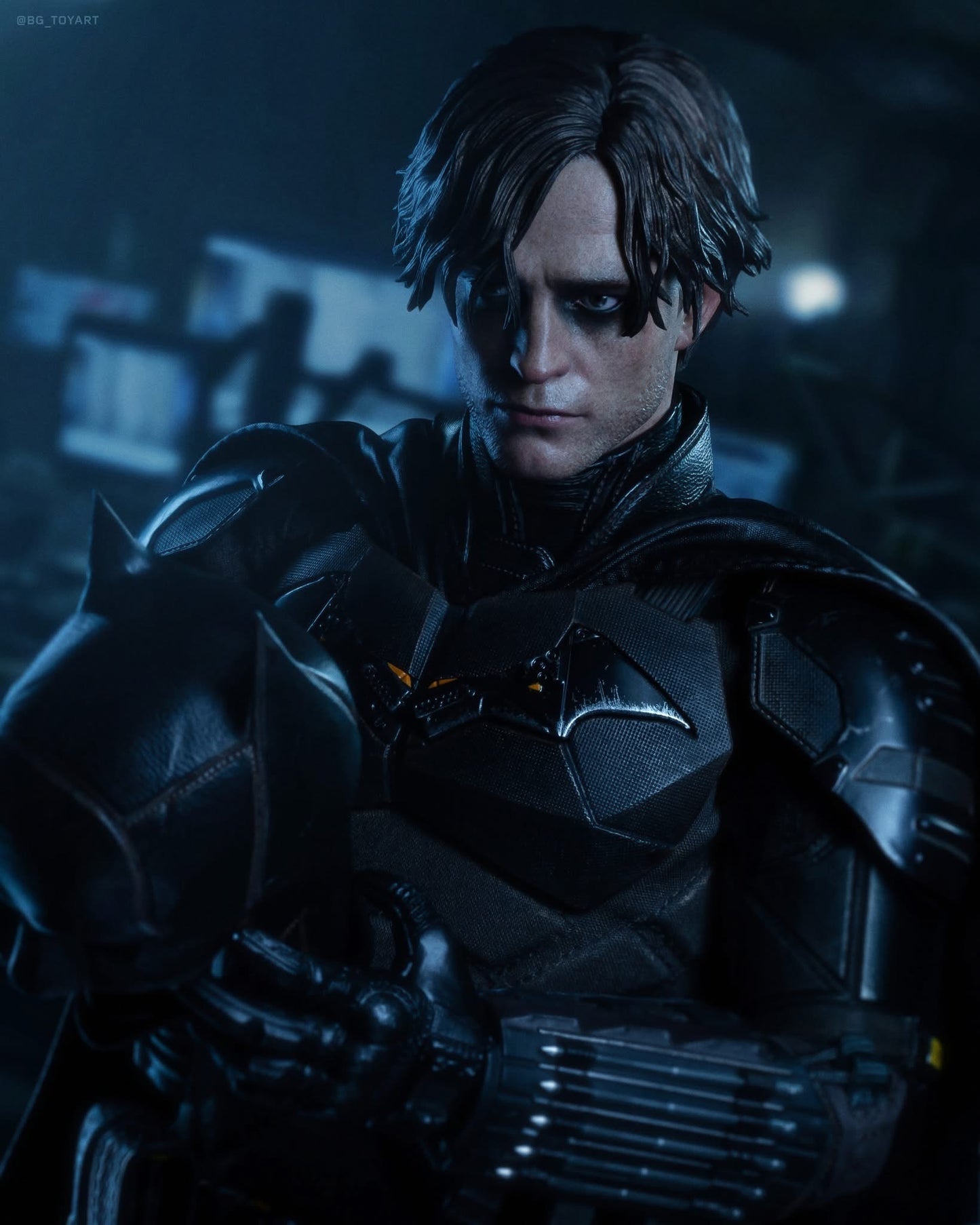 Hot Toys MMS638 The Batman - 1/6th scale Batman Collectible Figure