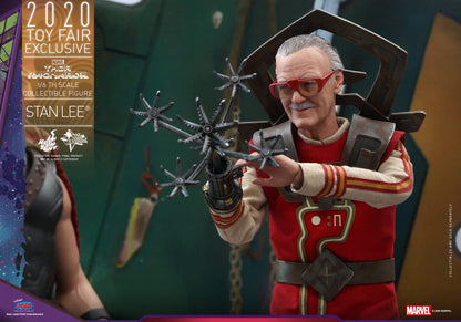 Hot Toys MMS570 Thor: Ragnarok - 1/6th scale Stan Lee Collectible Figure [Toy Fair Exclusive]