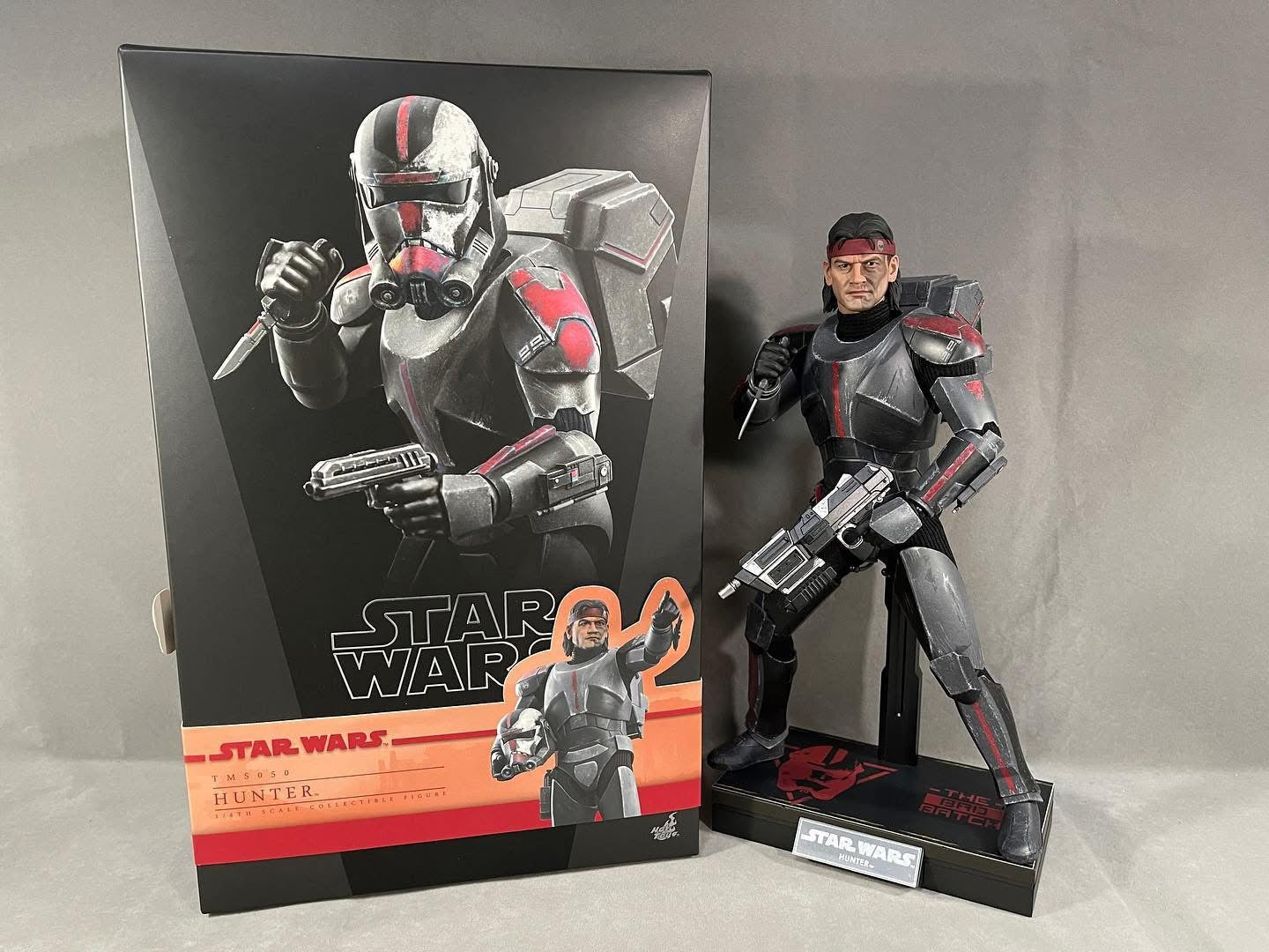 Hot Toys TMS050 Star Wars: The Bad Batch - 1/6th scale Hunter Collectible Figure