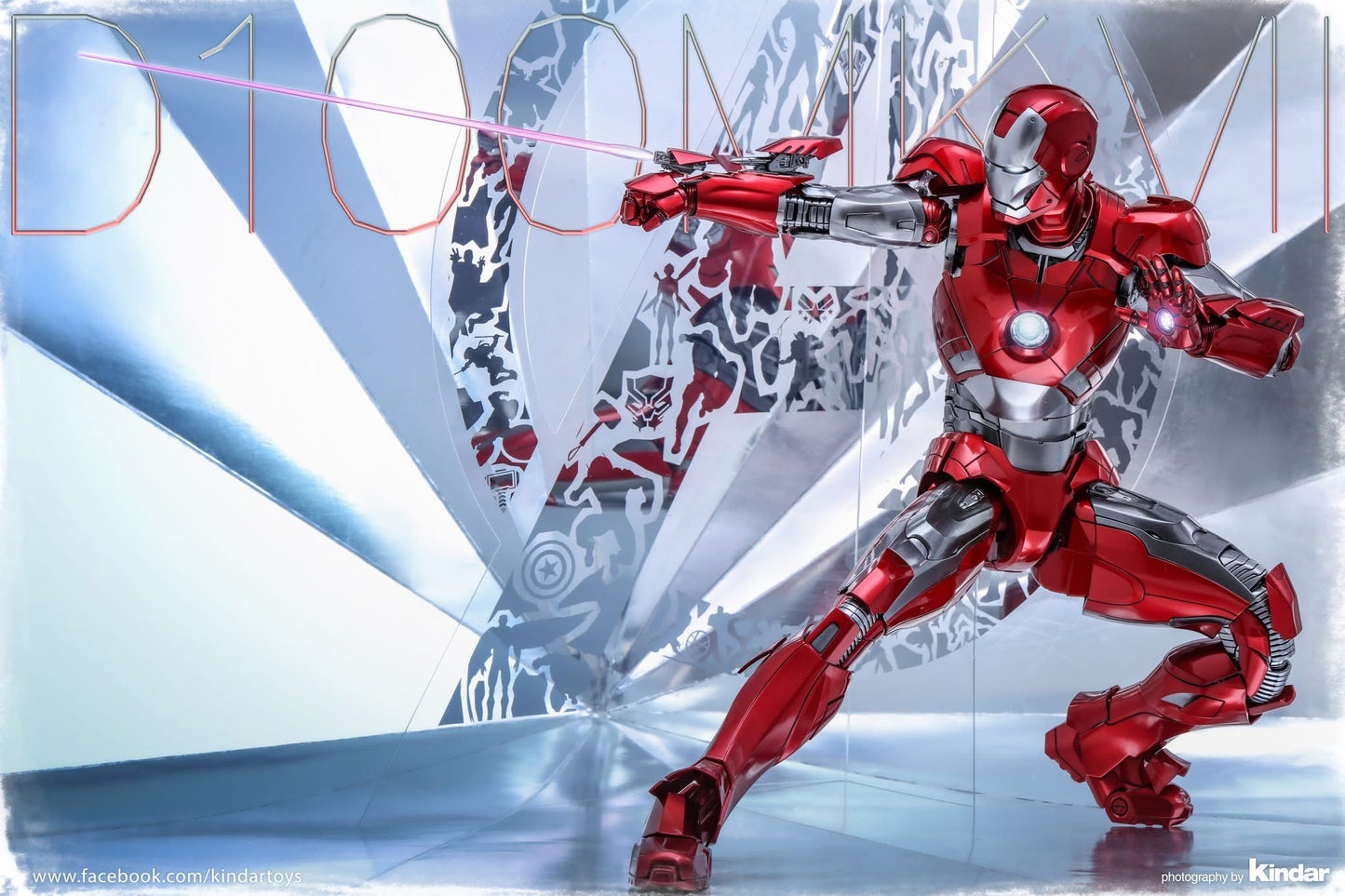 Hot Toys MMS696D54 Disney 100 - 1/6th scale Iron Man Mark VII (D100 Version) Collectible Figure [Hot Toys Exclusive]