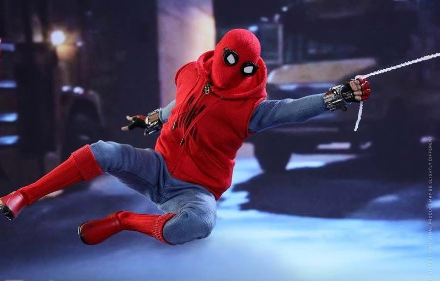 Hot Toys MMS414 Spider-Man: Homecoming - 1/6th scale Spider-Man (Homemade Suit Version) Collectible Figure