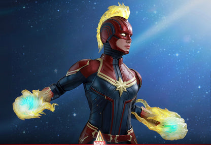 Hot Toys MMS521 Captain Marvel - 1/6th scale Captain Marvel Collectible Figure