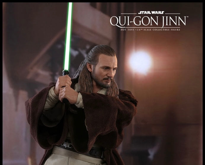 Hot Toys MMS525 Star Wars: Episode I - The Phantom Menace - 1/6th scale Qui-Gon Jinn Collectible Figure