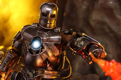 Hot Toys MMS605D40B Iron Man - 1/6th scale Iron Man Mark I Collectible Figure (Special Edition)