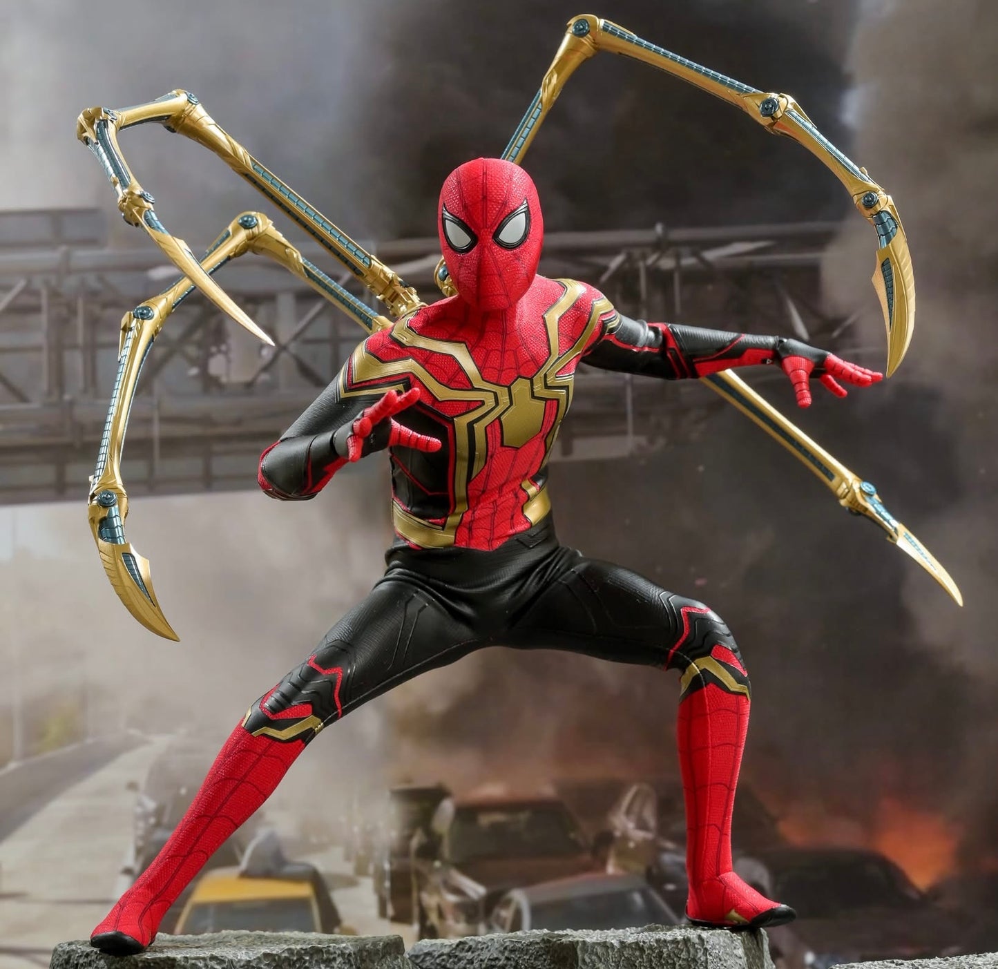 Hot Toys MMS623 Spider-Man: No Way Home - 1/6th scale Spider-Man (Integrated Suit) Collectible Figure