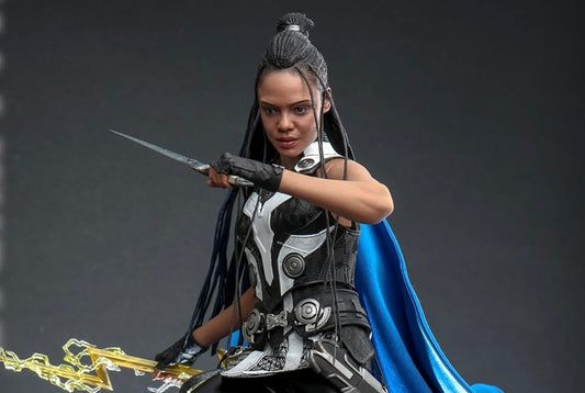 Hot Toys MMS673 Thor: Love and Thunder - 1/6th scale Valkyrie Collectible Figure