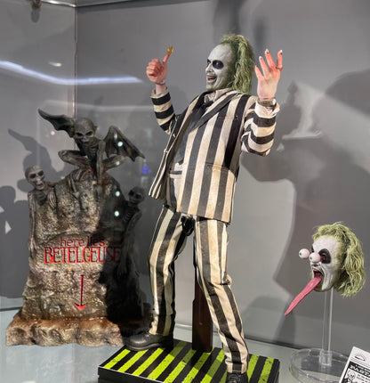 Pre-Order Hot Toys MMS767 Beetlejuice Beetlejuice - 1/6th scale Beetlejuice Collectible Figure