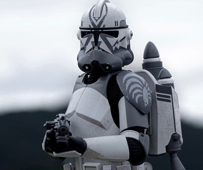 Hot Toys TMS142 Star Wars: The Clone Wars - 1/6th scale 104th Battalion Wolfpack Clone Trooper Collectible Figure