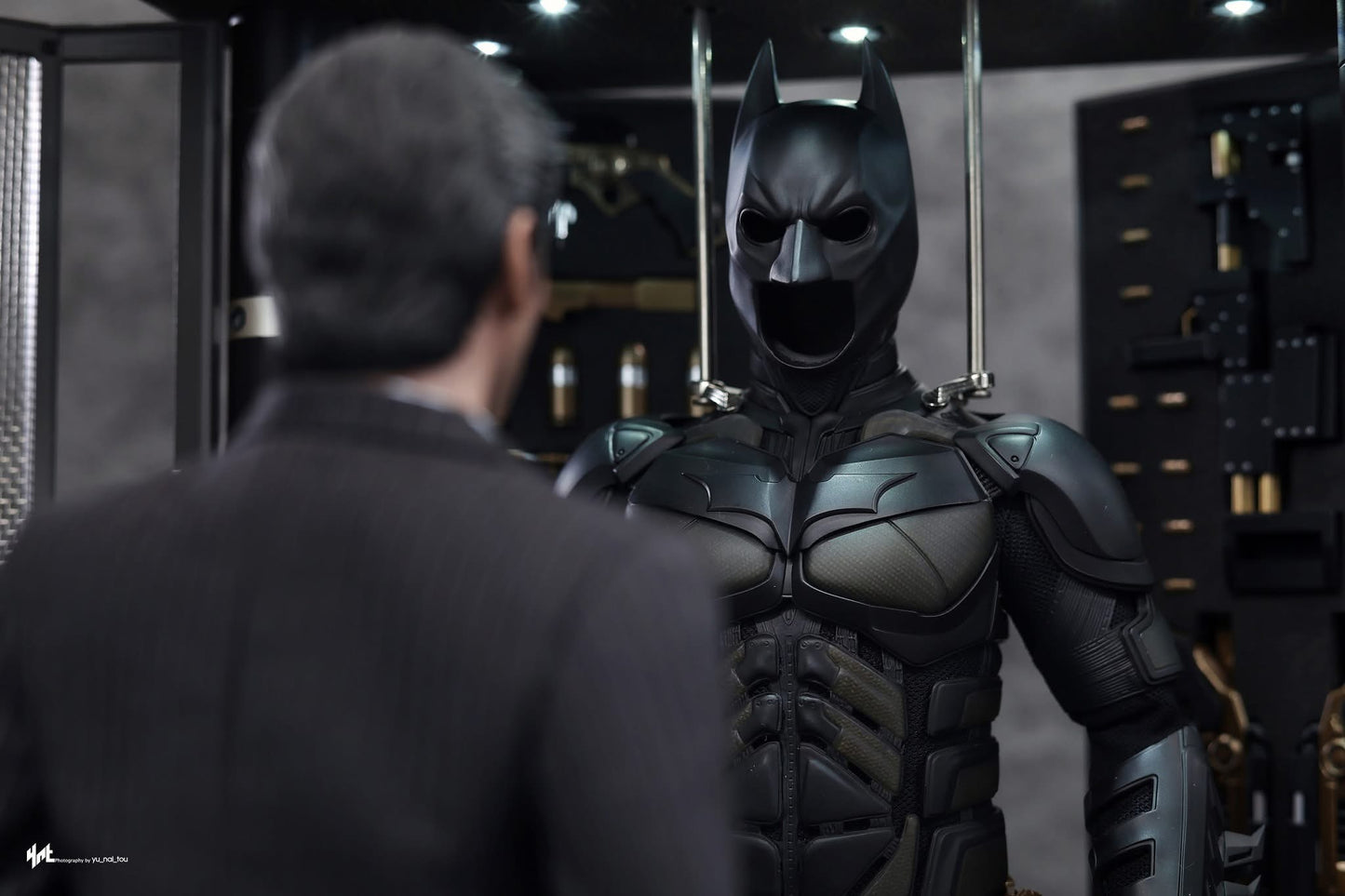 Hot Toys MMS750 The Dark Knight - 1/6th scale Batman Armory with Bruce Wayne (2.0) Collectible Set