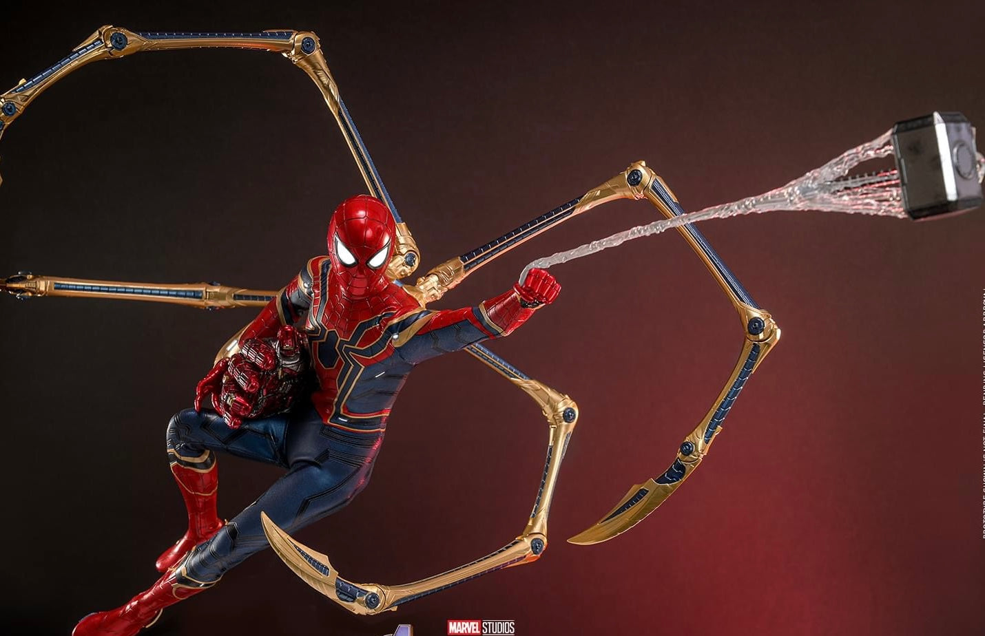 Pre-Order Hot Toys MMS761 Avengers: Endgame - 1/6th scale Iron Spider Collectible Figure