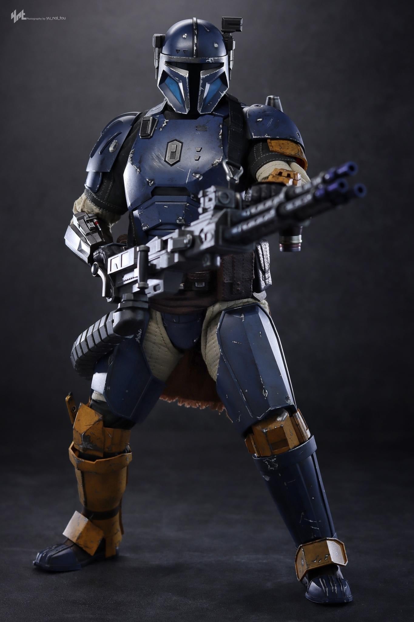 Hot Toys TMS097 Star Wars: The Mandalorian - 1/6th scale Paz Vizsla Collectible Figure