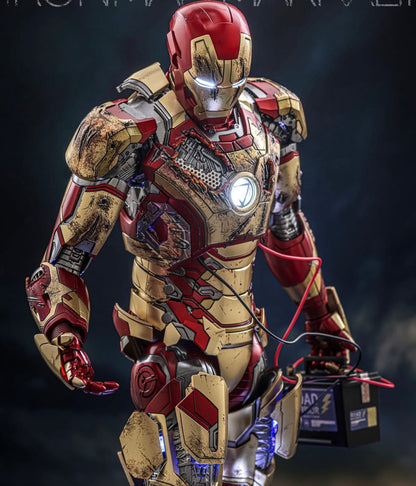 Hot Toys MMS759D66B Iron Man 3 - 1/6th scale Iron Man Mark XLII Collectible Figure (Deluxe Version) (Special Edition)