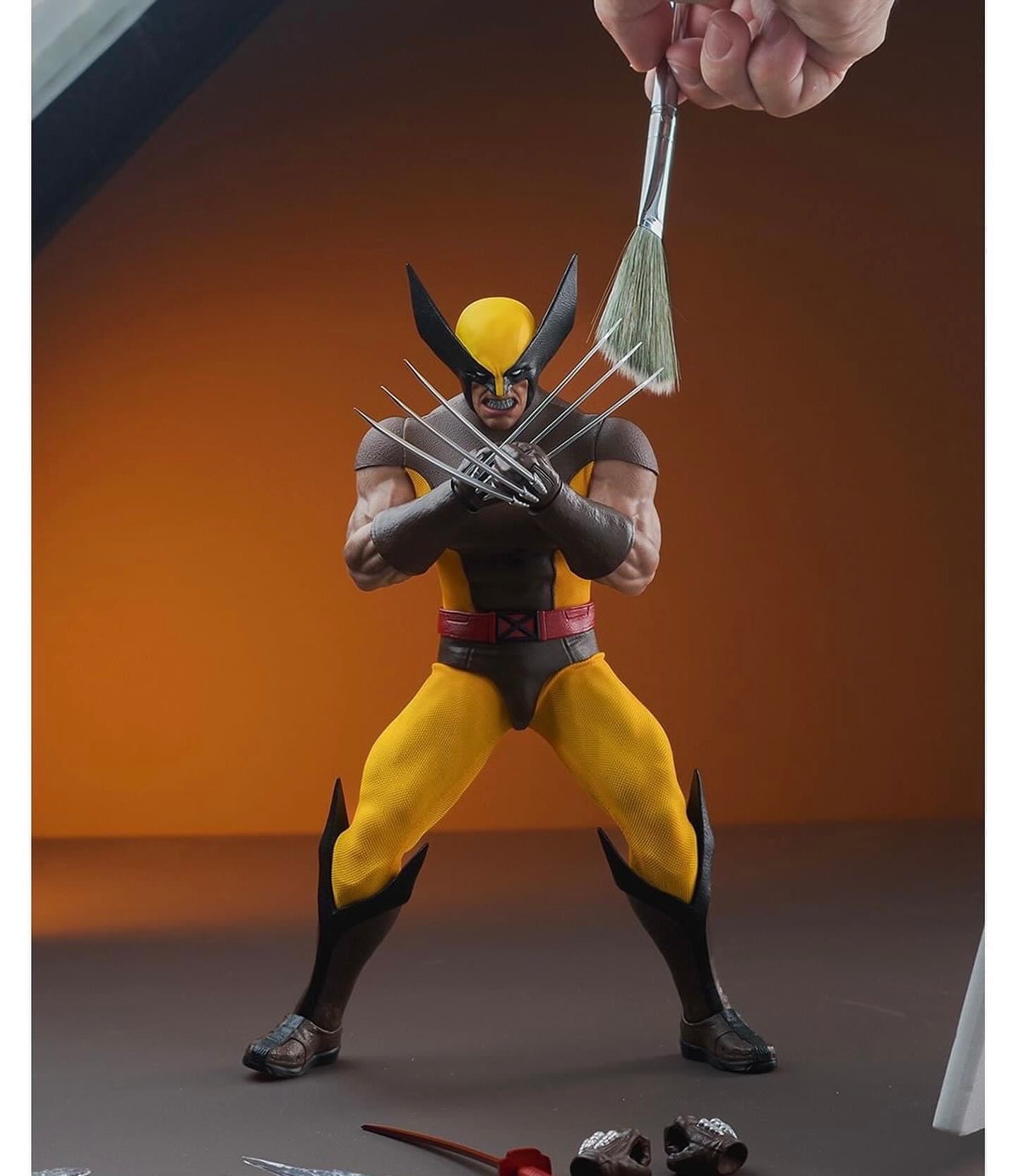 Hot Toys HS03 HONO STUDIO - X-Men Wolverine (Brown Suit) Action Figure Exclusive