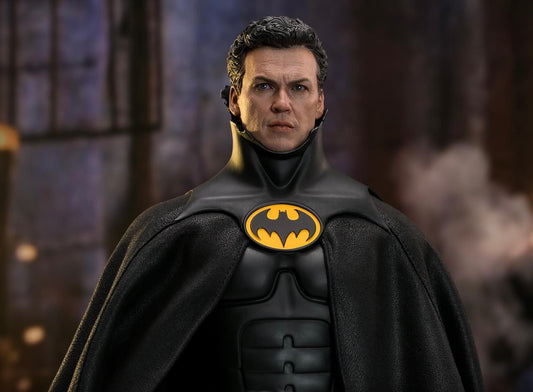 Pre-Order Hot Toys MMS770 Batman Returns - 1/6th scale Batman Collectible Figure (Deluxe Version)