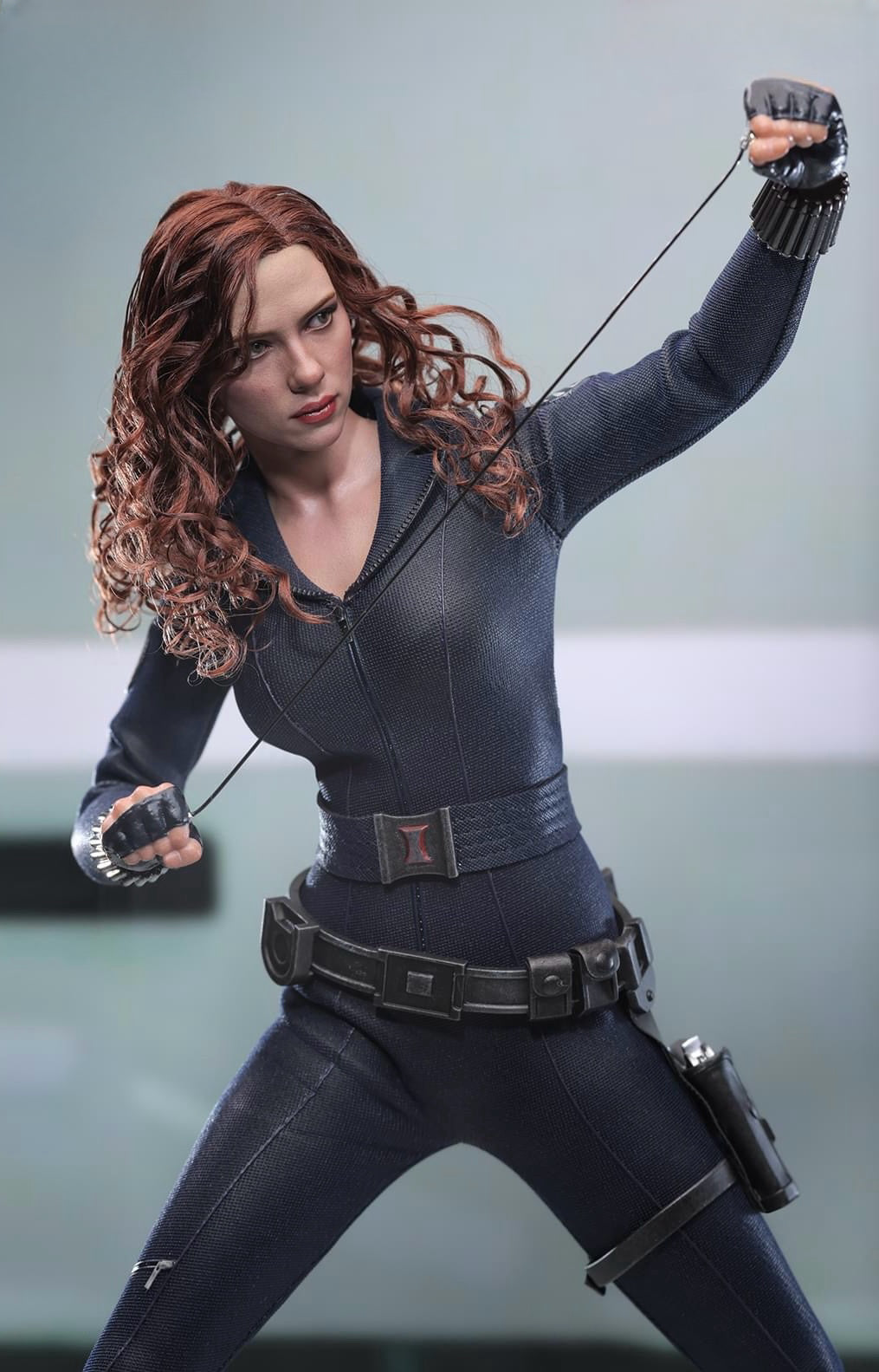 Pre-Order Hot Toys MMS757AE Iron Man 2 - 1/6th scale Black Widow Collectible Figure (Artisan Edition) Hot Toys Exclusive