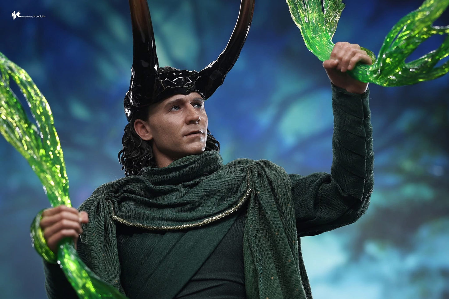 Hot Toys DX40 Loki - 1/6th scale God Loki Collectible Figure
