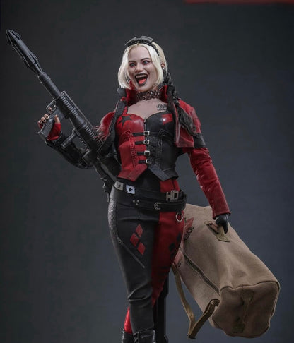 Pre-Order Hot Toys MMS773AE The Suicide Squad - 1/6th scale Harley Quinn Collectible Figure (Artisan Edition) Hot Toys Exclusive