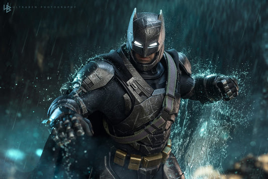 Hot Toys MMS742D62 Batman v Superman: Dawn of Justice - 1/6 scale Armored Batman (2.0) Collectible Figure