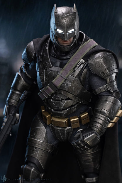 Hot Toys MMS742D62 Batman v Superman: Dawn of Justice - 1/6 scale Armored Batman (2.0) Collectible Figure