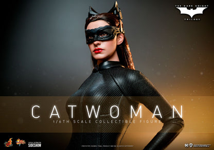 Hot Toys MMS627 The Dark Knight Trilogy - 1/6th scale Catwoman Collectible Figure